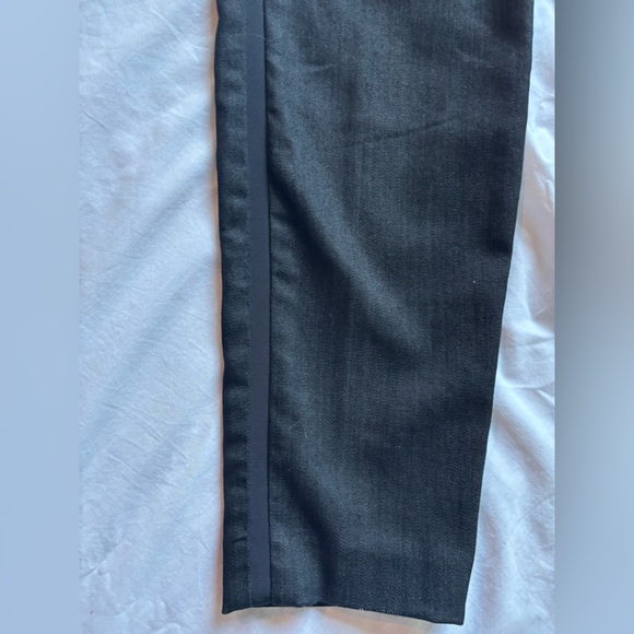 7 For All Mankind Black Chinos - Picture 4 of 9